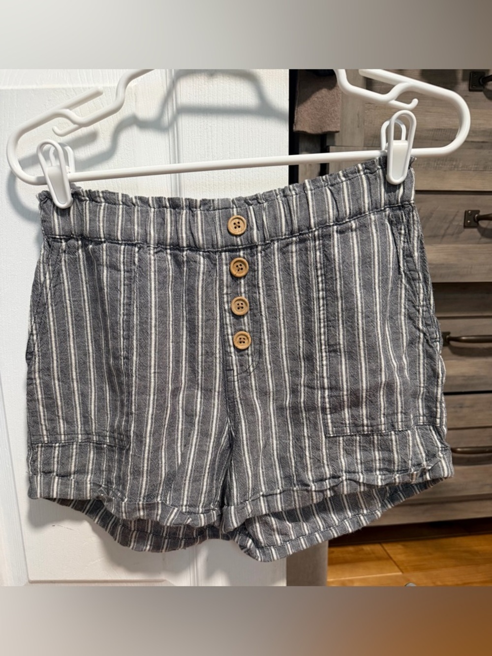Vanilla Star Gray and White Striped Button-Front Shorts